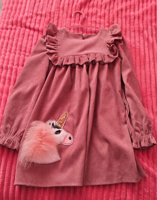 Продам дитячі сукні