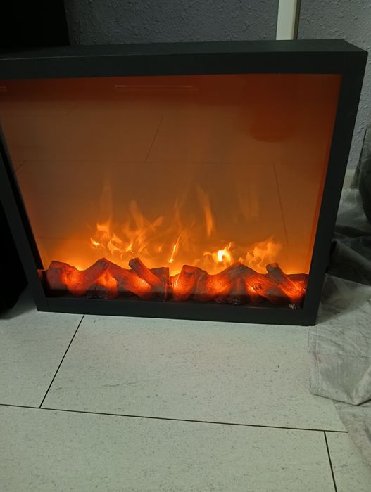 Sprzedam kominek dekoracyjny elektryczny