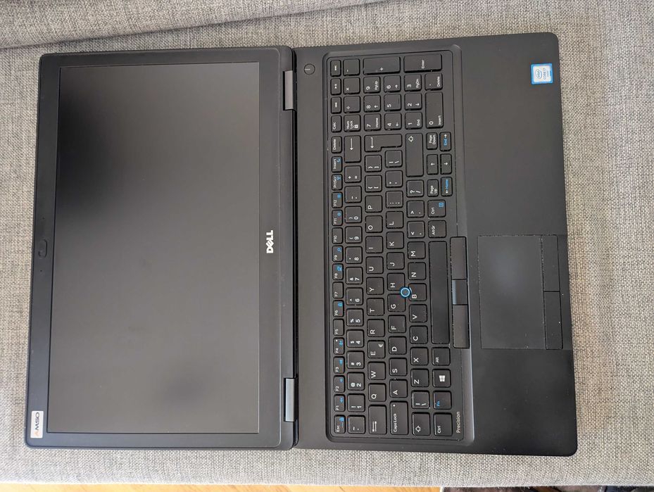 Dell Precision 3520 i7-6820HQ, 32GB DDR4, 1TB MVNE M2, Quadro M620