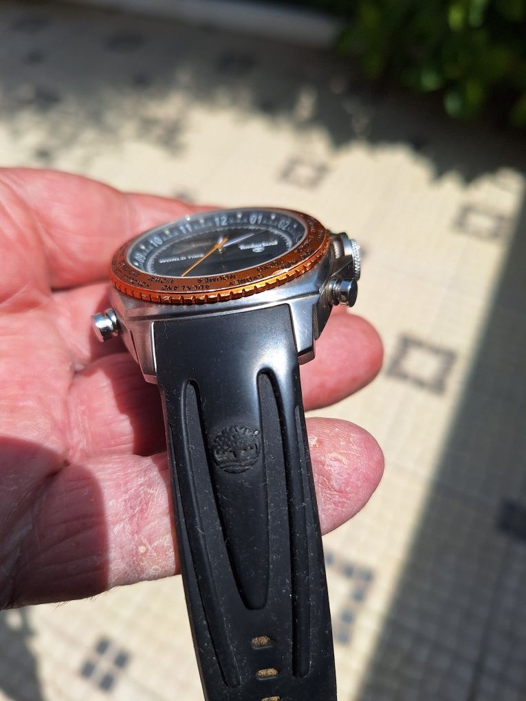 Relógio  Timberland sem riscos , pouco uso