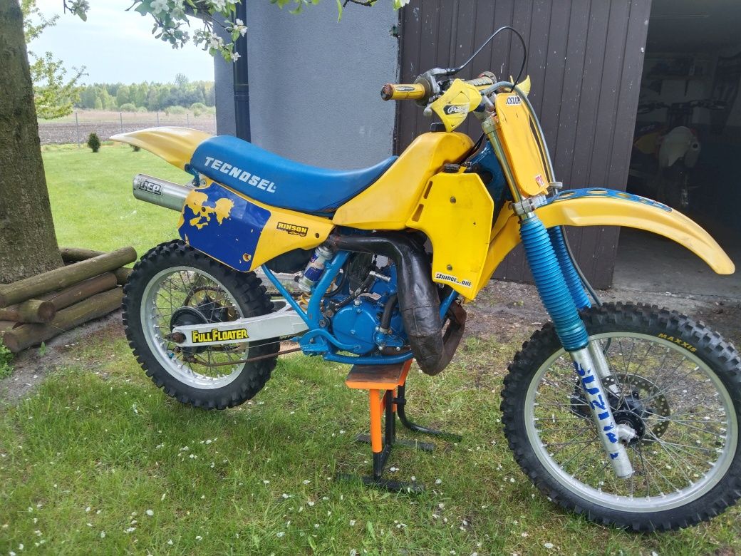 Suzuki RM 250  86r