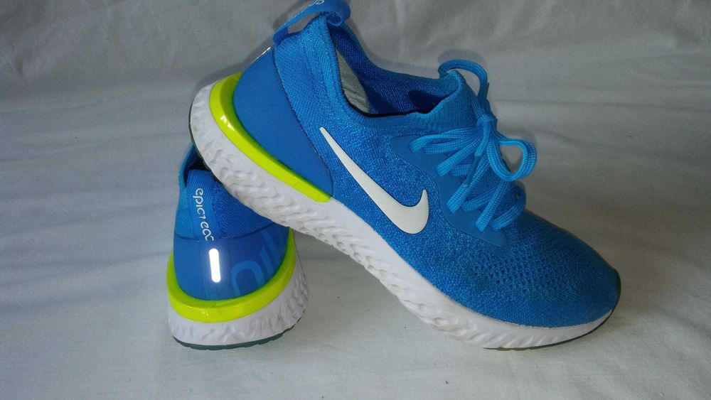 Nike epic read flyknit roz.38,5- dł.wkł.24 cm- jak nowe