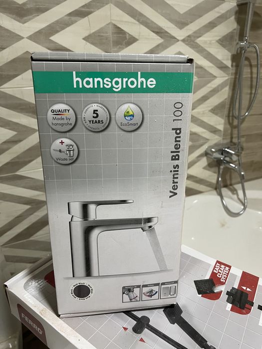 Змішувач hansgrohe Vernis Blend для раковини з зливним набором