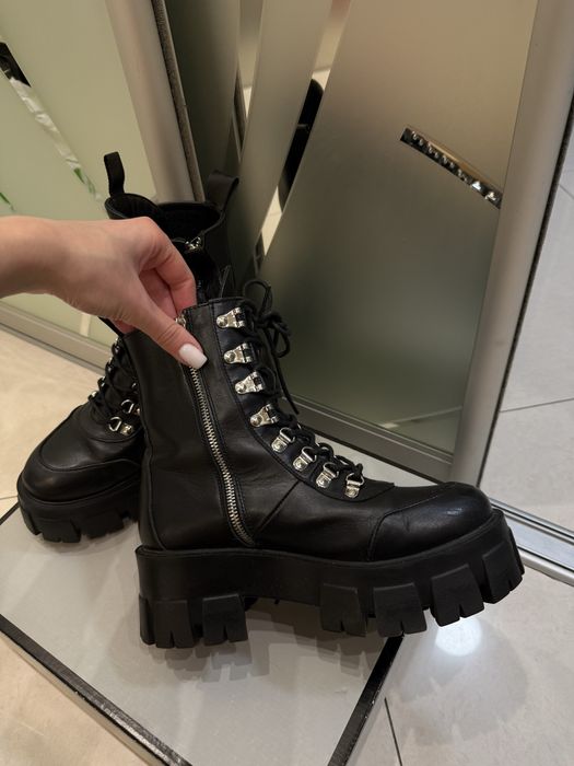 Ботинки черевики Noemi