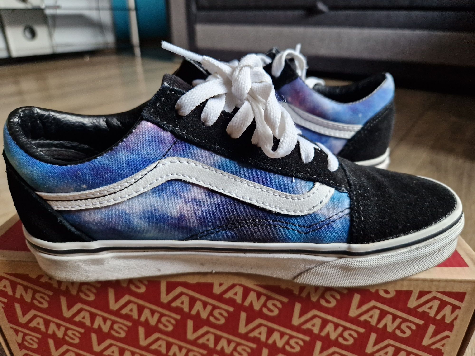 Buty damskie młodzieżowe trampki Vans Galaxy rozm.37