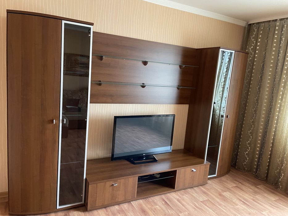 Стінка для вітальні, Польша