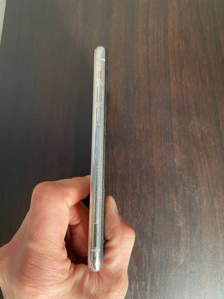 iphone 11pro в гарному стані