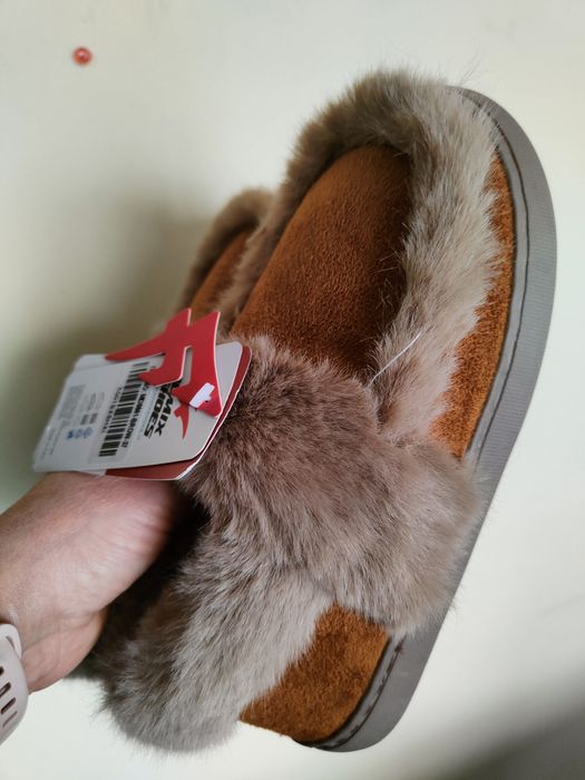 Nowe kapcie bambosze