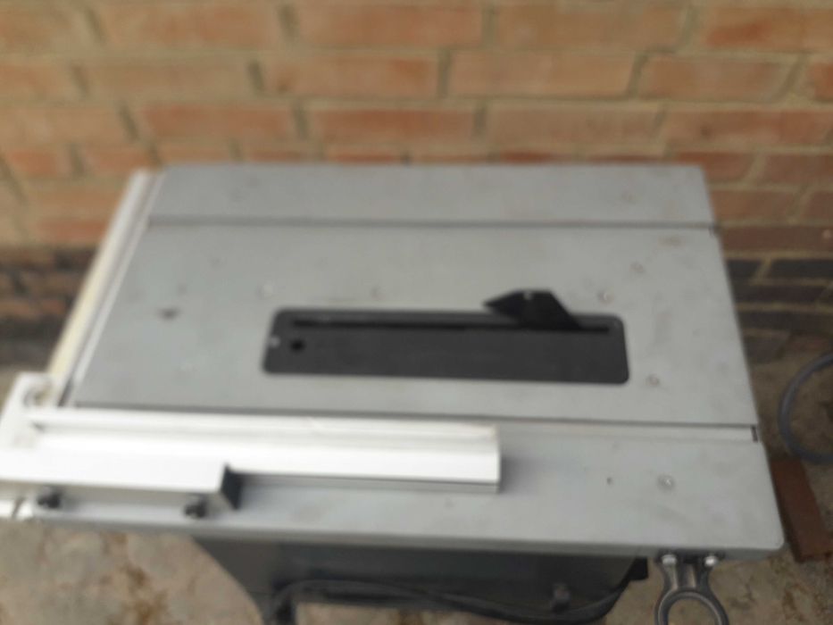 Столярка Einhell