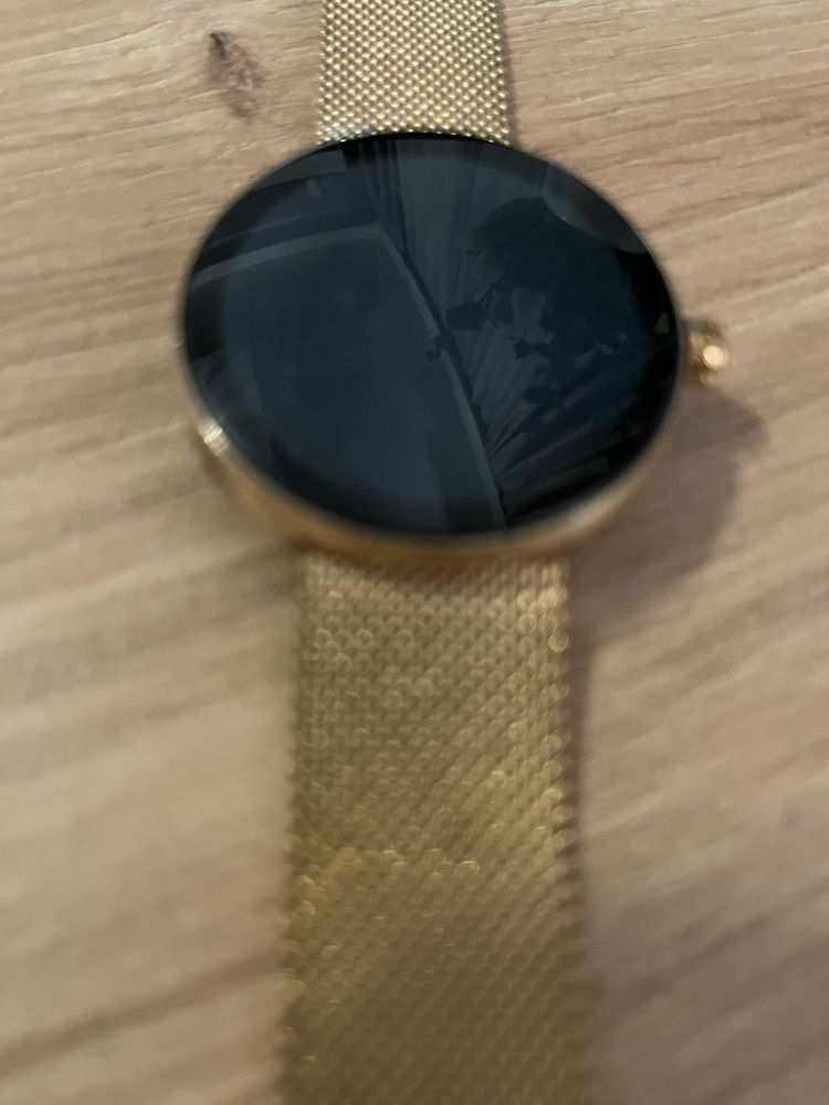 Nowy smartwach  FOREVER Forevive 5 SB-365 Różowo-złoty