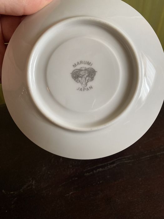 Chávena e respetivo pires