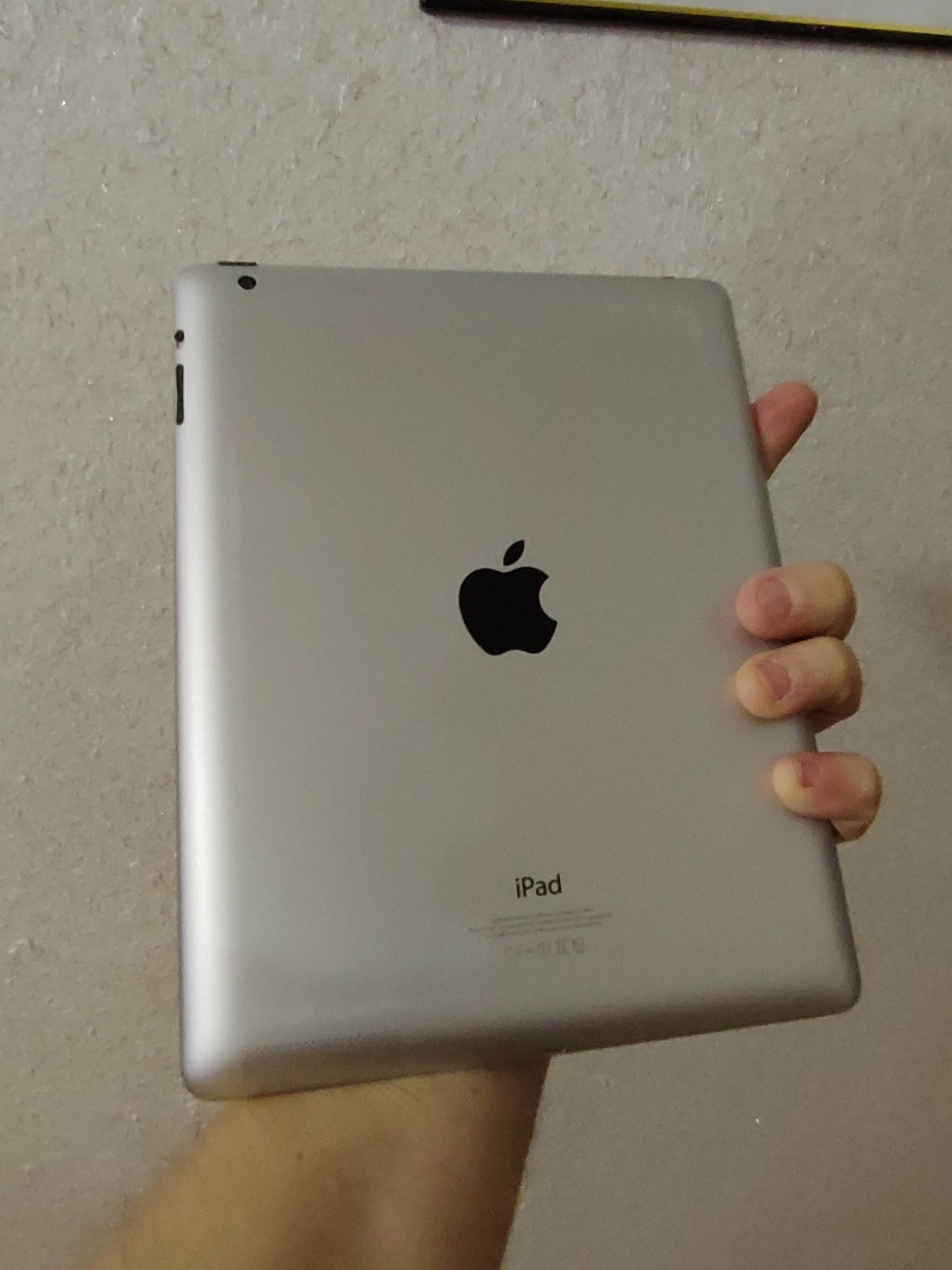 Планшет iPad model a1458