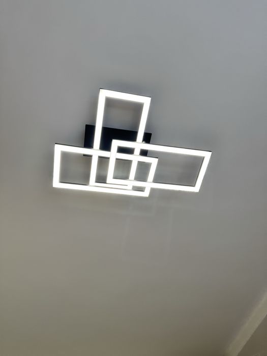 Люстра сучасна світлодіодна