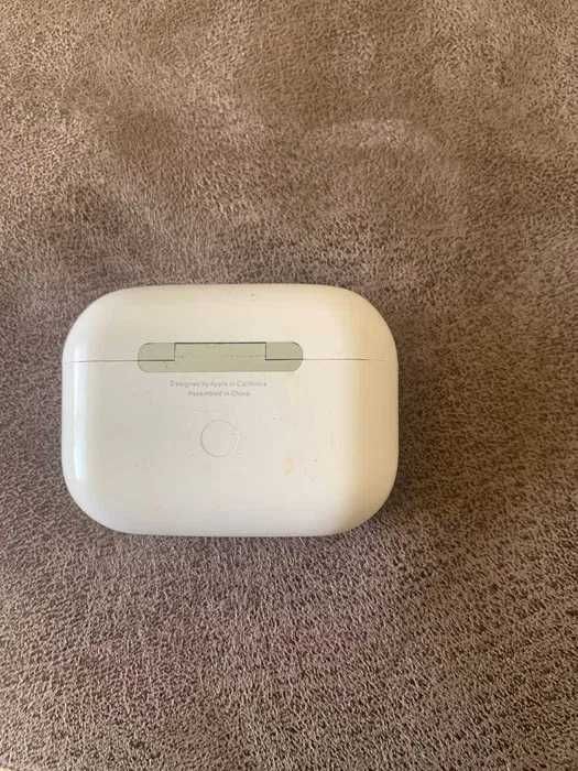 Навушники Apple AirPods Pro