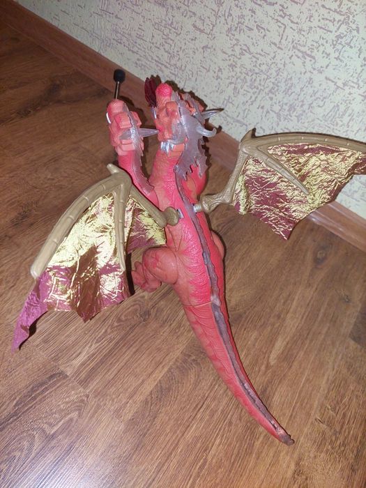 Дракон робот динозавр