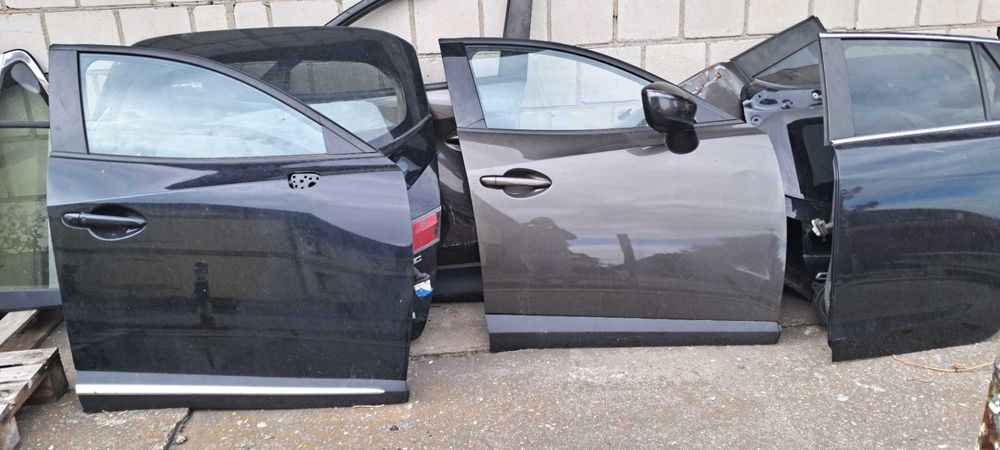 Drzwi Mazda 3 cx3 cx5 honda crv accord