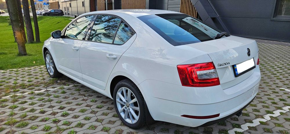Офіційна Skoda Octavia A7 1.4 TSI DSG автомат 150 к.с.