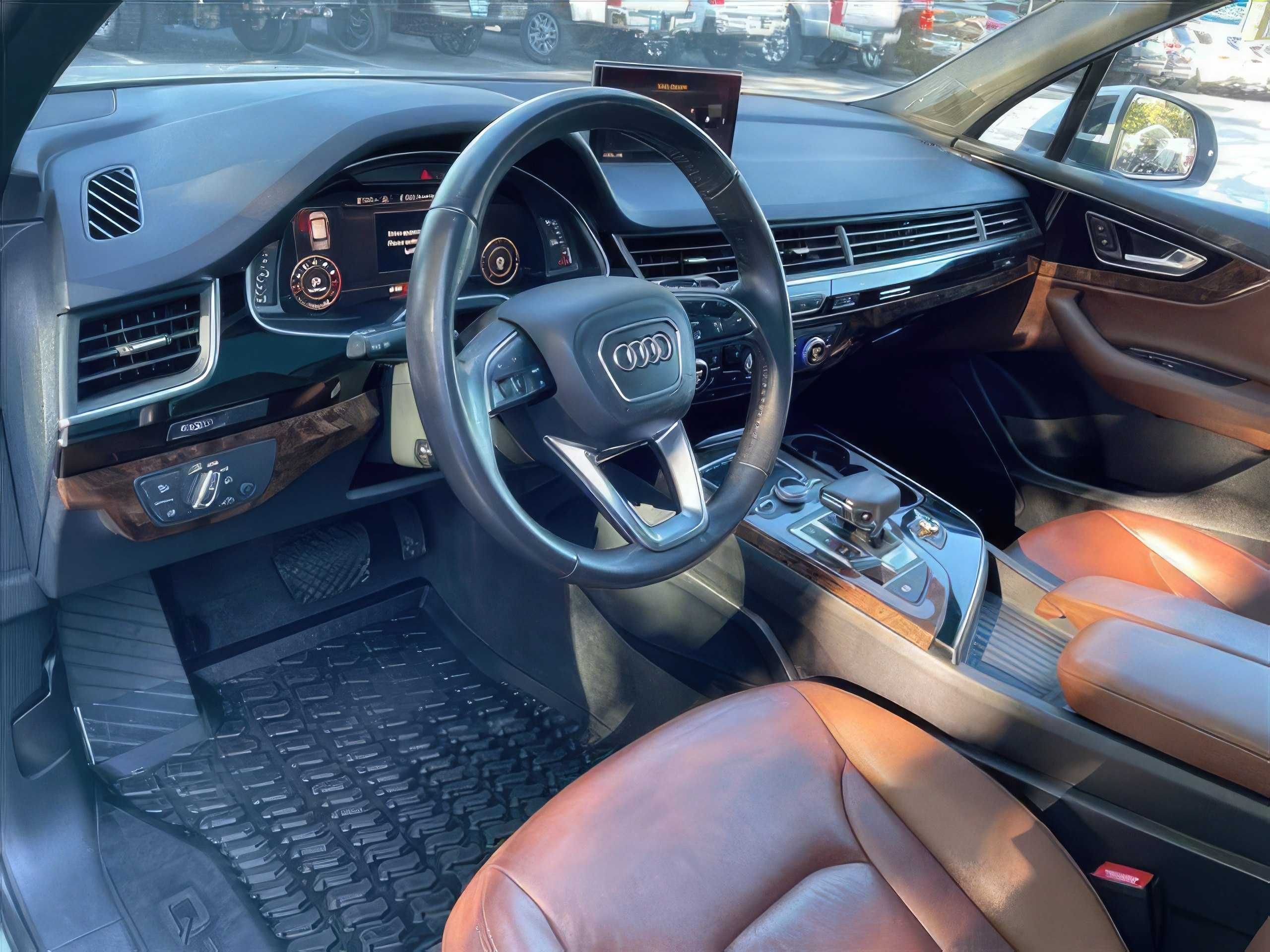 Audi Q7 quattro 2019