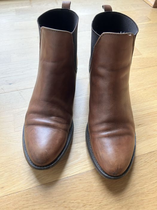 Brązowe koniakowe botki sztyblety venezia 37