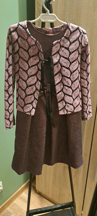 Sukiekna fioletowa z bolerkiem r 128