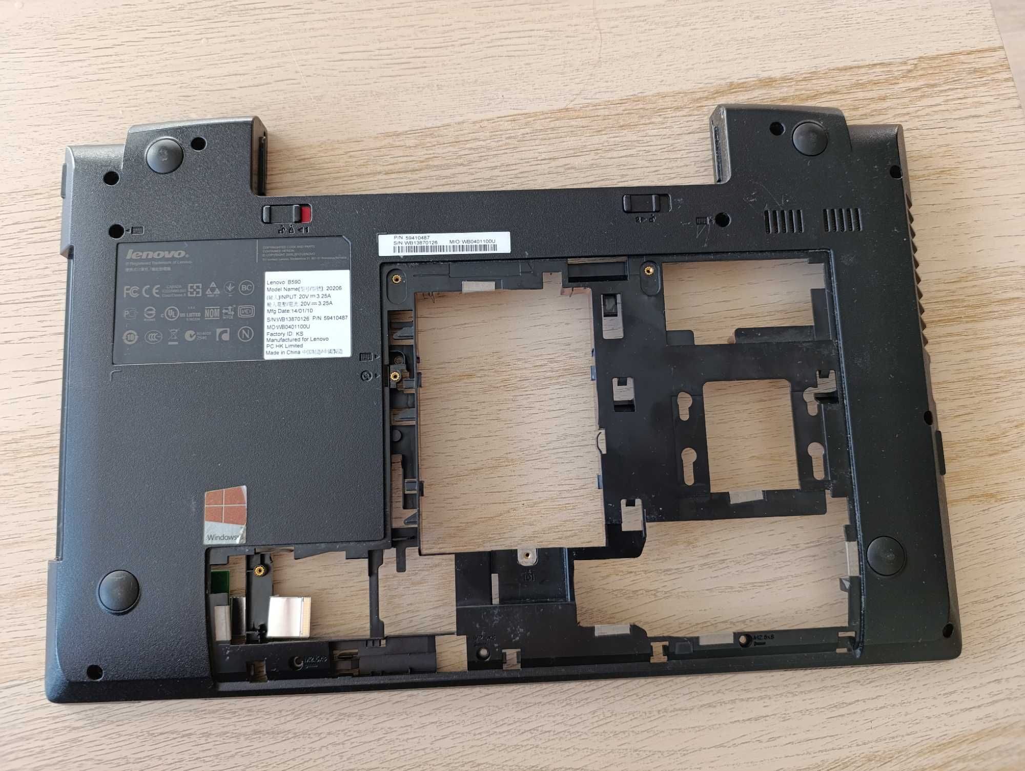 Lenovo B590 obudowa dolna [K9]