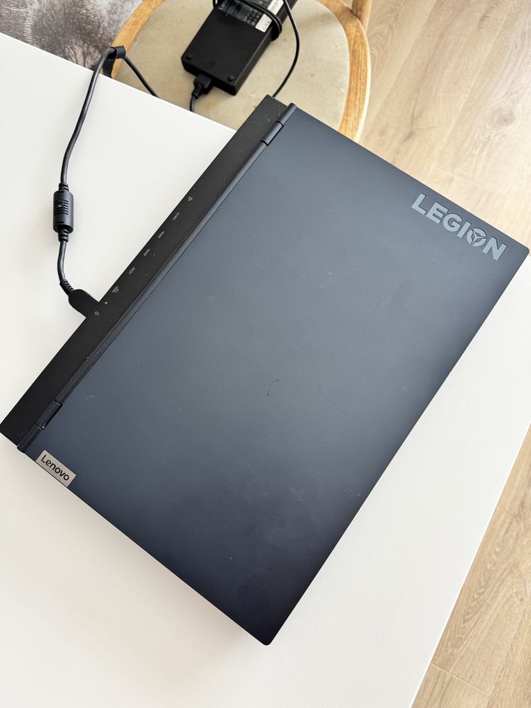 Lenovo Legion 5 / RTX 3070 / Ryzen 5 / 32GB RAM / 1TB SSD