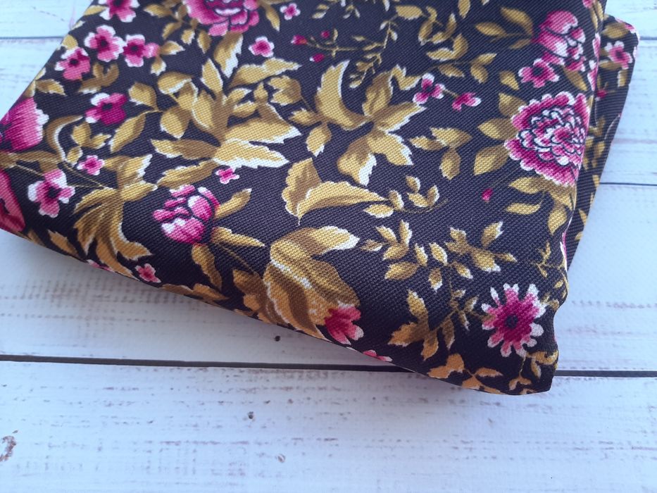 Відріз тканини 1,5 м х 1,4 м