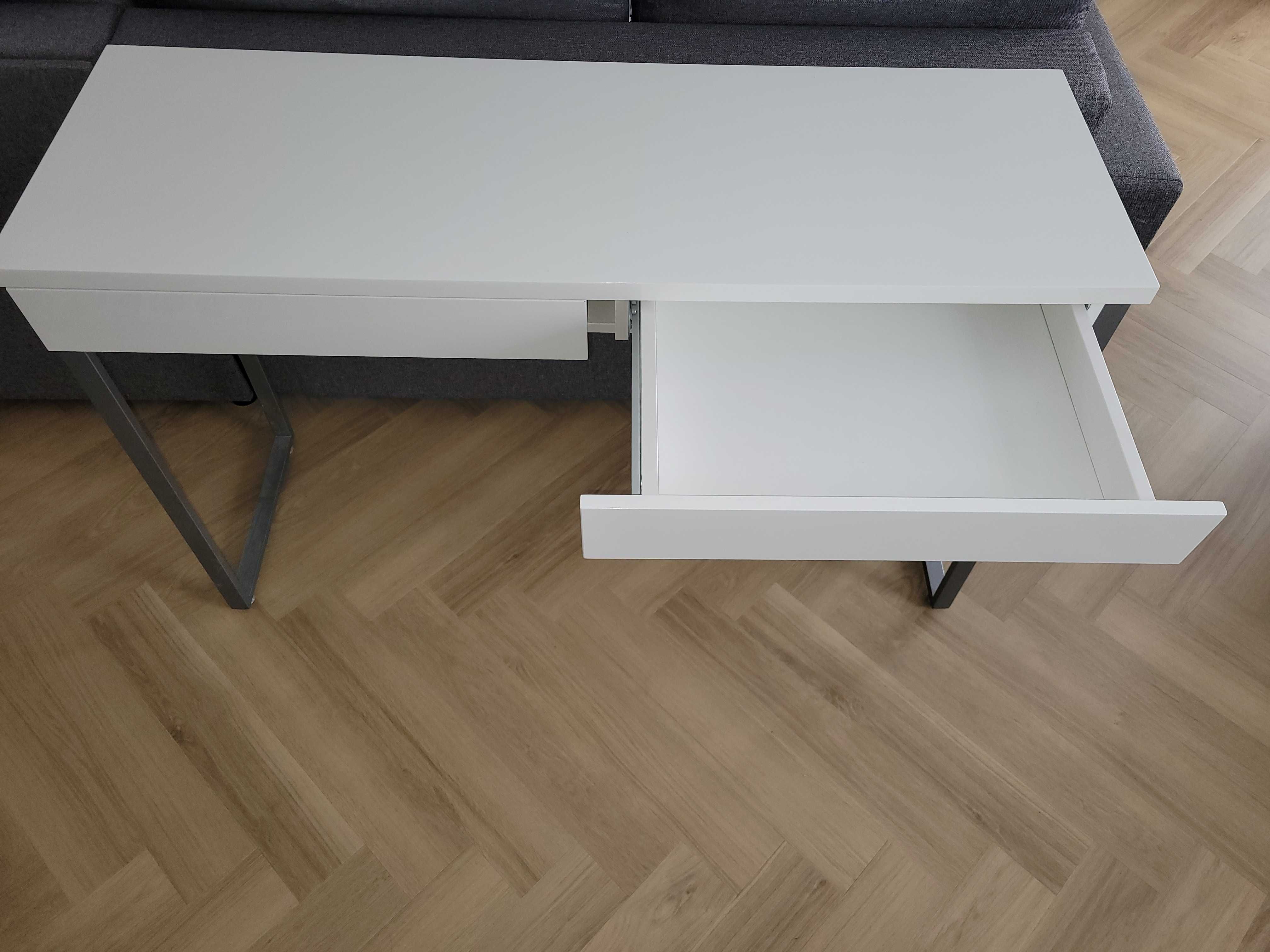 Biurko białe  120*40