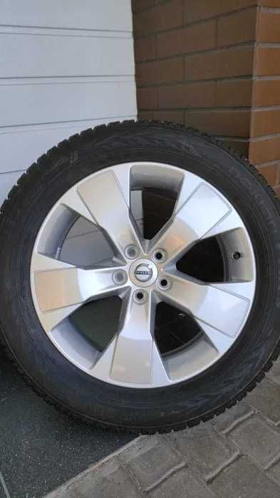 Koła Volvo XC40 Ford 18" 5x108 opony zimowe 235/55/18 (OL1726)