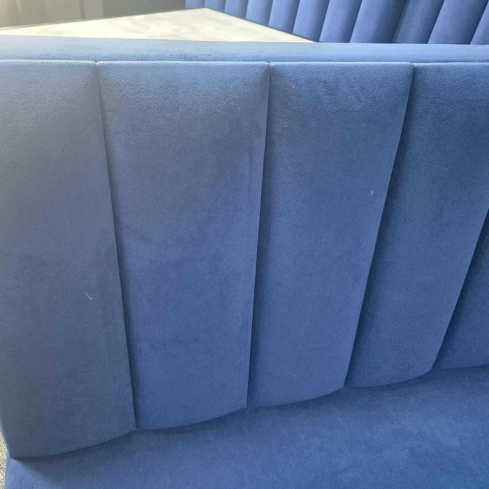 Roczny zestaw kanap do lokalu, biura, salonu, holu