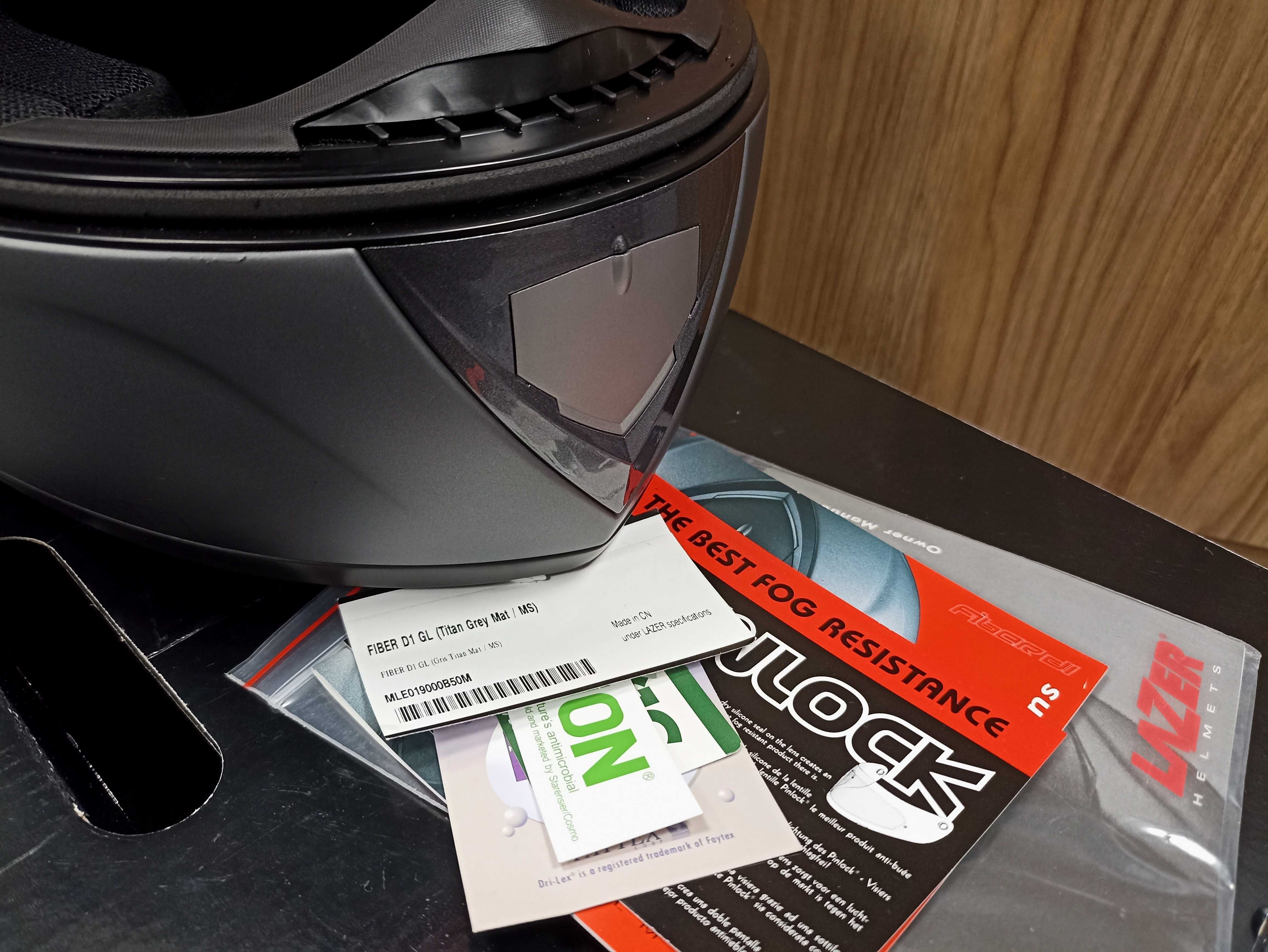 Kask LAZER - z włókna - nowy - tanio - rozmiar MS + pinlock w cenie