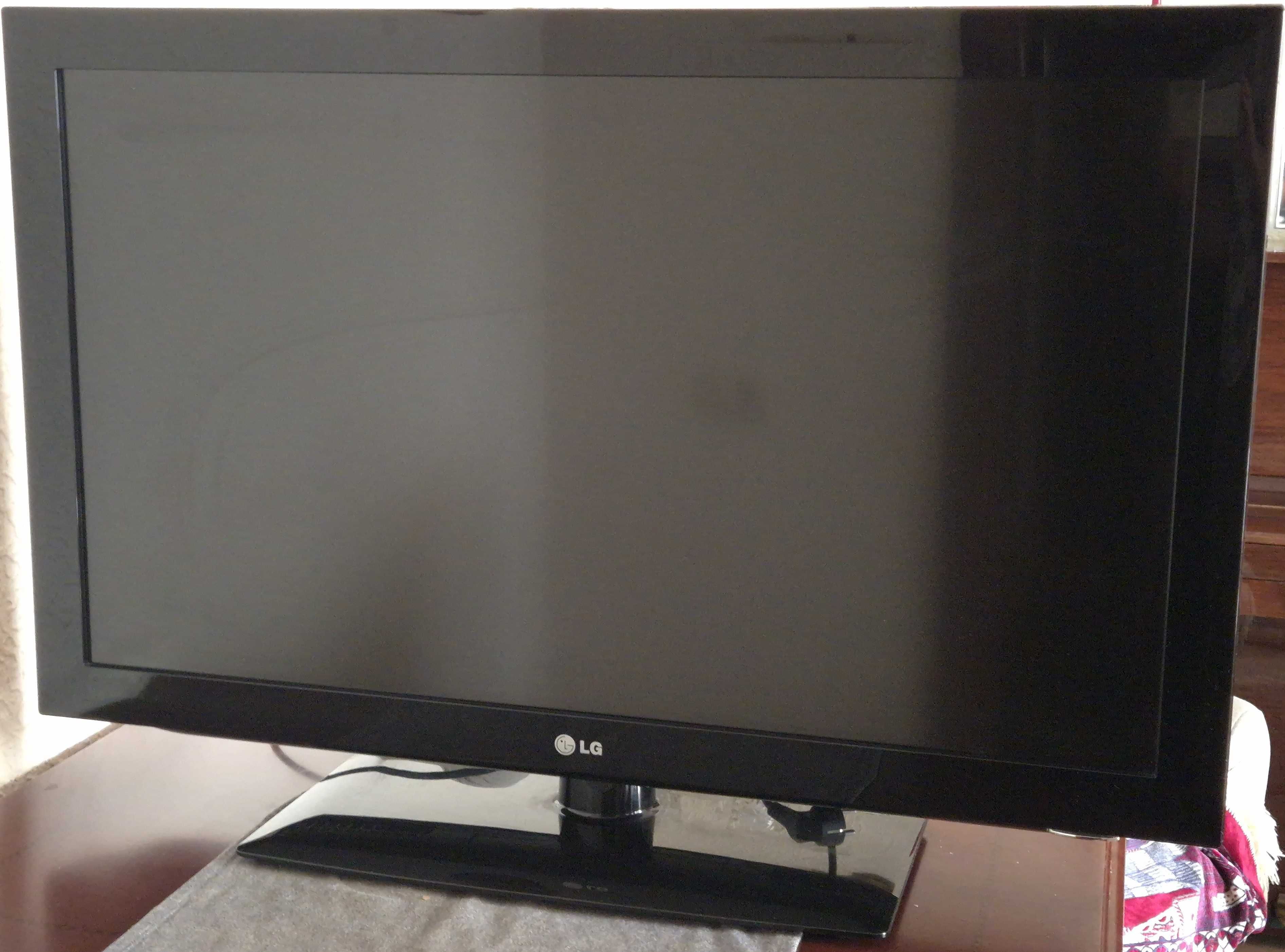 Продам телевізор LG 37LK430