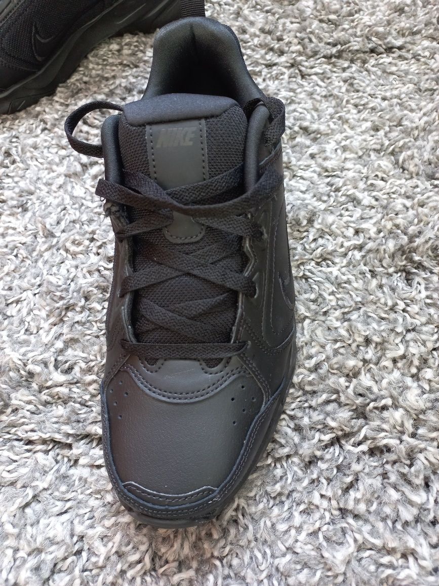 Buty trekkingowe nike