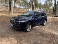 Продам Jeep Cherokee