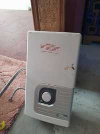Электрический проточный водонагреватель 380 v  9kw