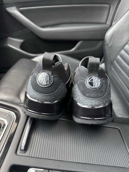 Jordan Spizike Low 'Black Cat'  27 см