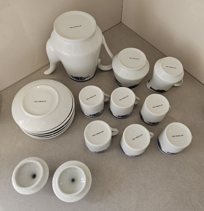 Serviço de Café Porcelana Azul e Branco 15 Peças - Novo na CaixaServiç