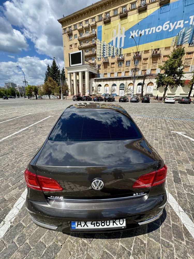 Пропоную вашій увазі  автомобіль Volkswagen Passat
