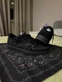 Nike Jordan 1 Low Black phantom