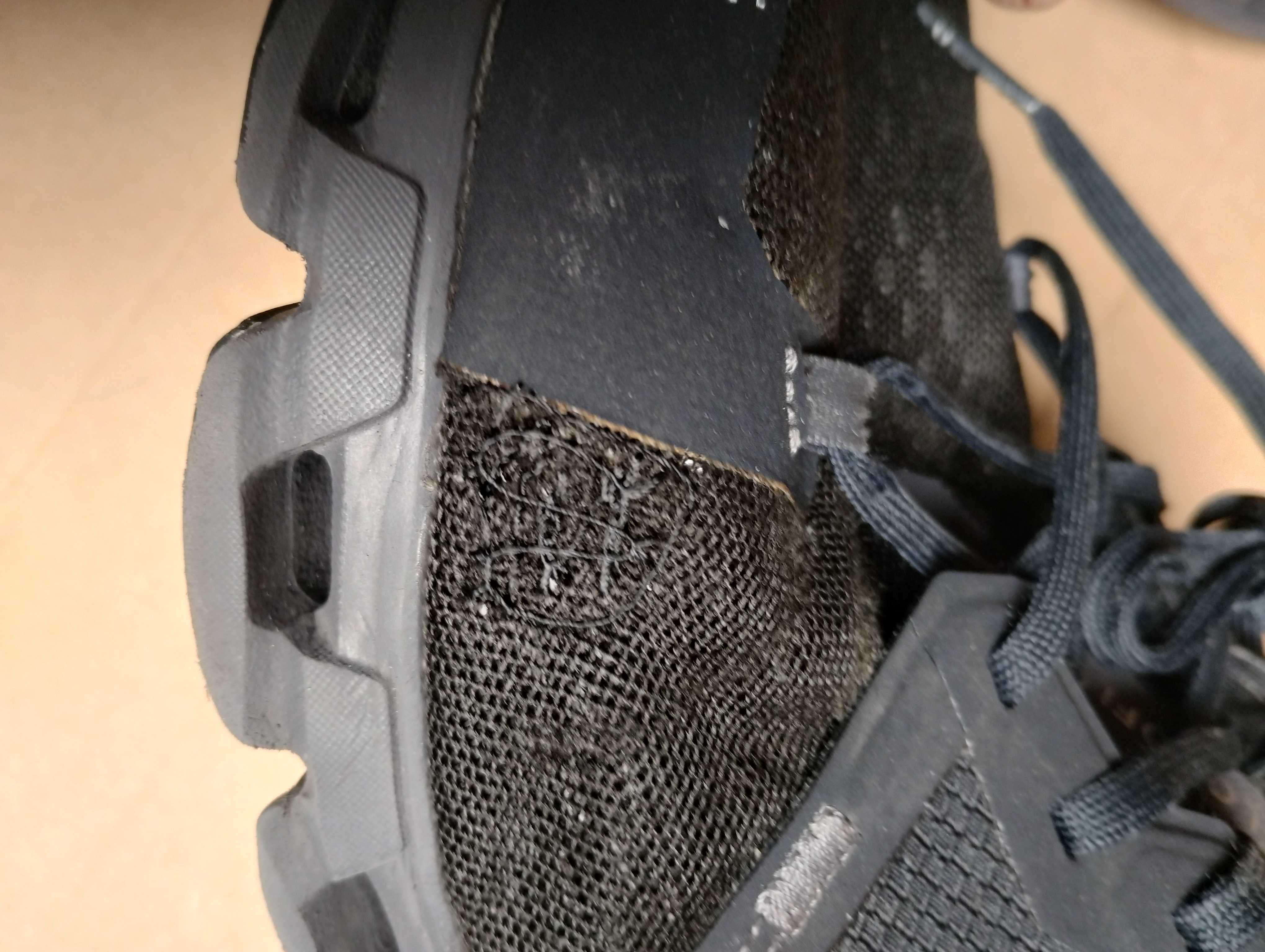 Buty do biegania biegowe ON Running Cloudflyer roz. 47