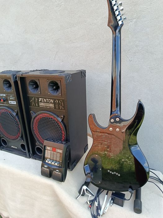 Gitara elektryczna Washburn