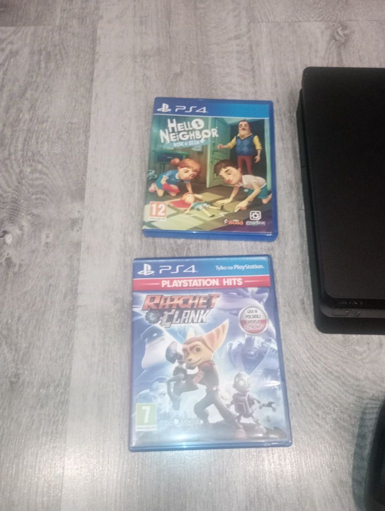 Ps 4 1Tb + 2 gry + pad