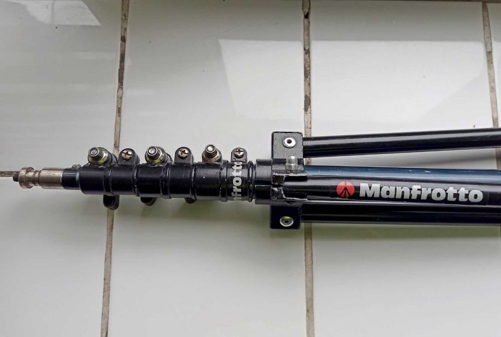 Студійні стійки Manfrotto, штатив, студийные стойки Манфротто