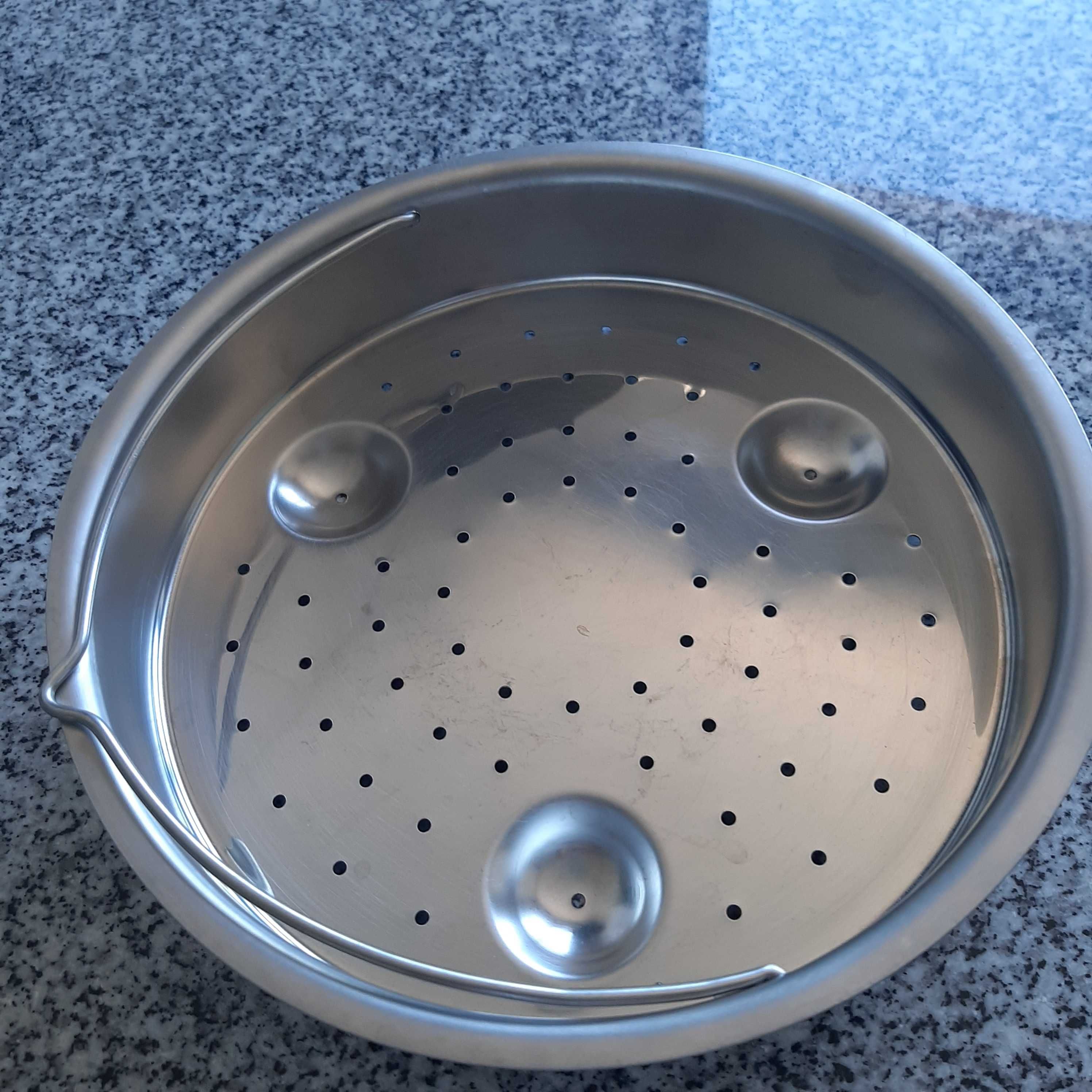 Cesto Inox para Cozer a Vapor 22cm