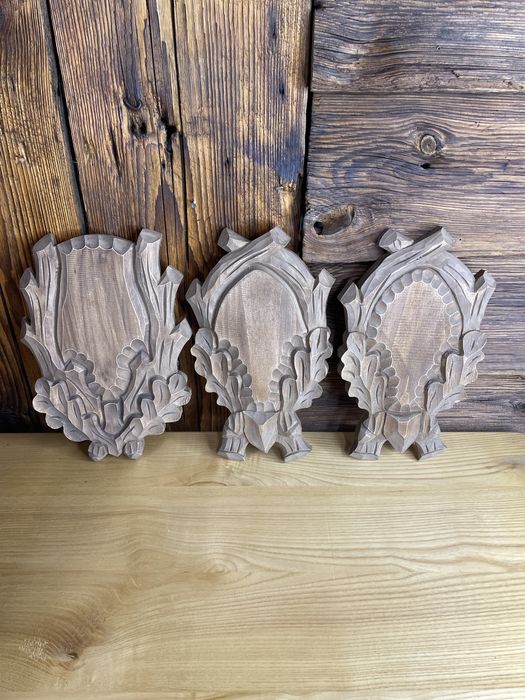 Deska pod poroże koiołka bejcowana malowana drewniana