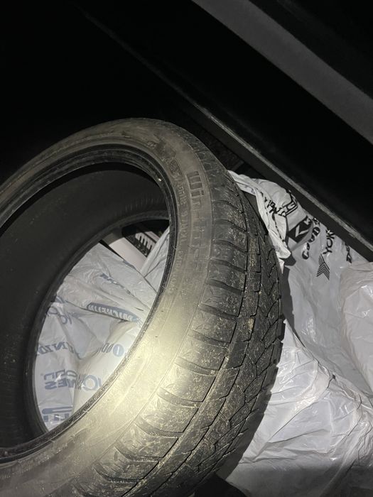 245/40/18 в дуже гарному стані 22року