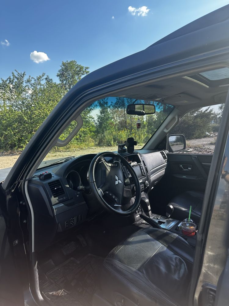 Mitsubishi Pajero 2007