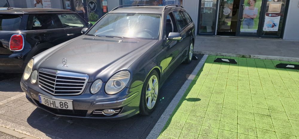 MERCEDES E220 Automática 2009