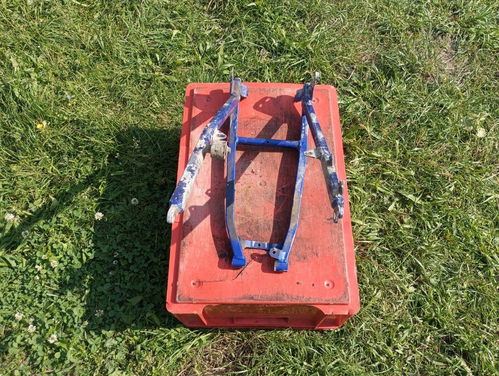 Stelaż Yamaha YZF 426 ogon zadupek subrama tylny tylni rama R13