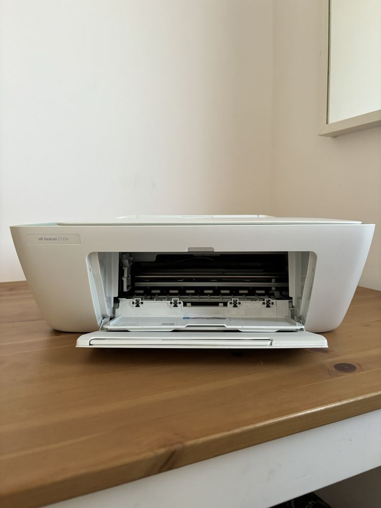 Impressora HP DeskJet 2722e